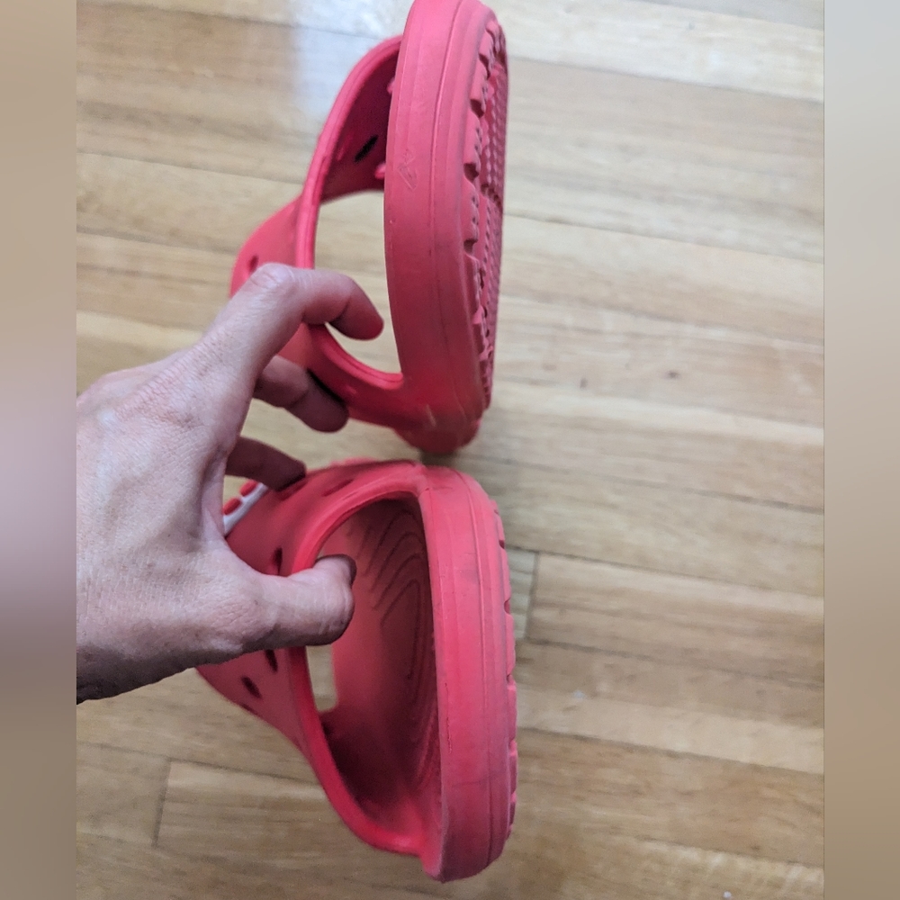 Crocs Red Slides. Barely Used. In Great Condition… - image 8